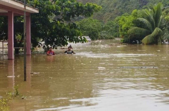 Lluvias Y Riadas Devastan Bolivia 2 Muertos Y 5550 Familias Afectadas Radio N25bo 2835