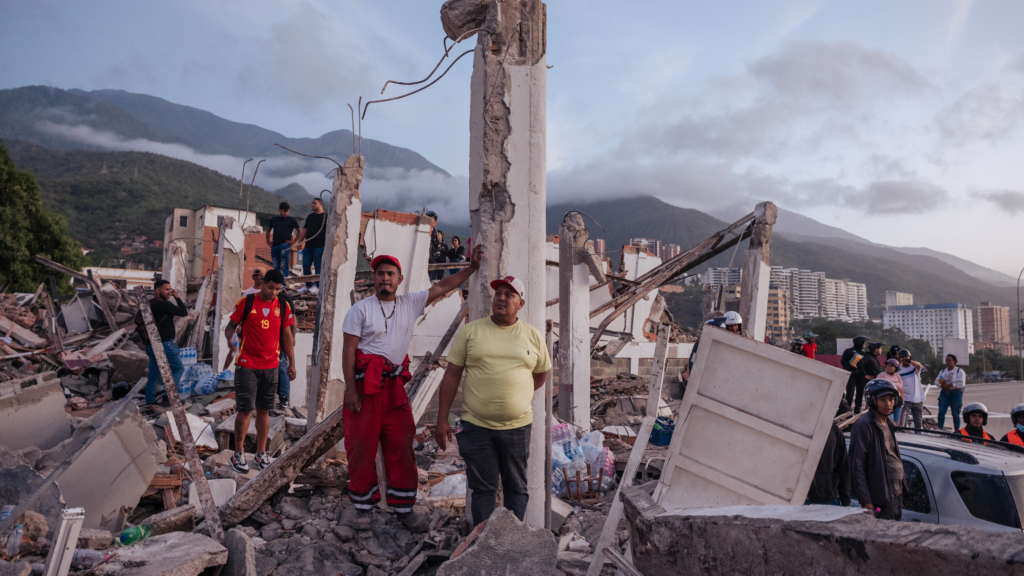 ¡Terremoto doble en Venezuela! 1.430 muertos confirmados