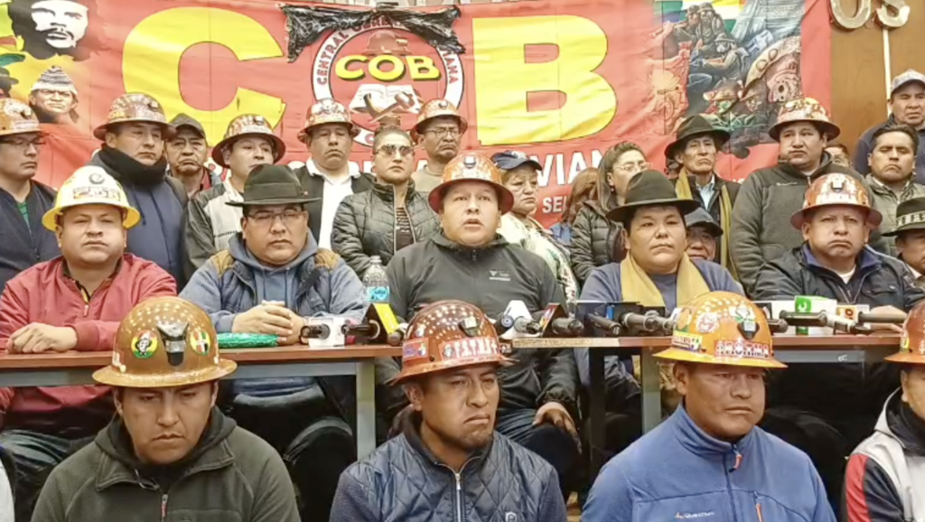 Conferencia de Prensa de la Central Obrera Boliviana (COB) – Mario Argollo